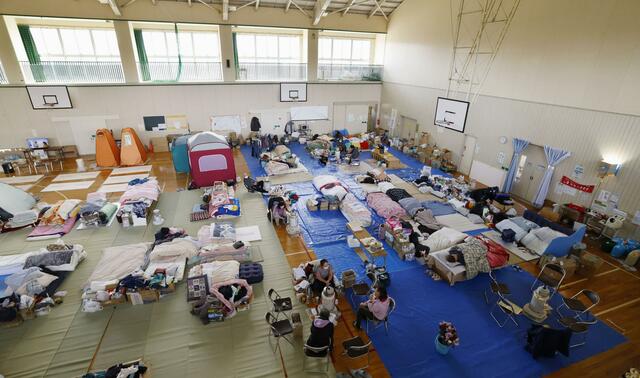 被災者「痛感したのは「地震の混乱に乗じて、政治的に思想に絡めて批判する人の多さ」」